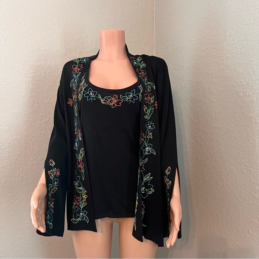 Diane Von Furstenberg Cardigan Black Medium Embroidered Silk Assets w/shirt #108